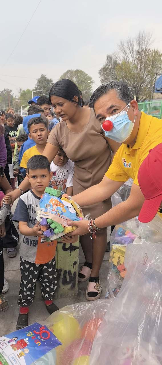 Entrega de juguetes